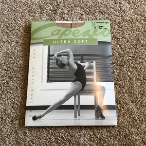 Capezio dancer transition tights